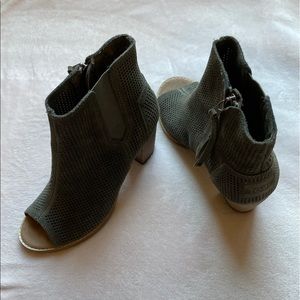 TOMS Majorca Peep Toe Heeled Booties